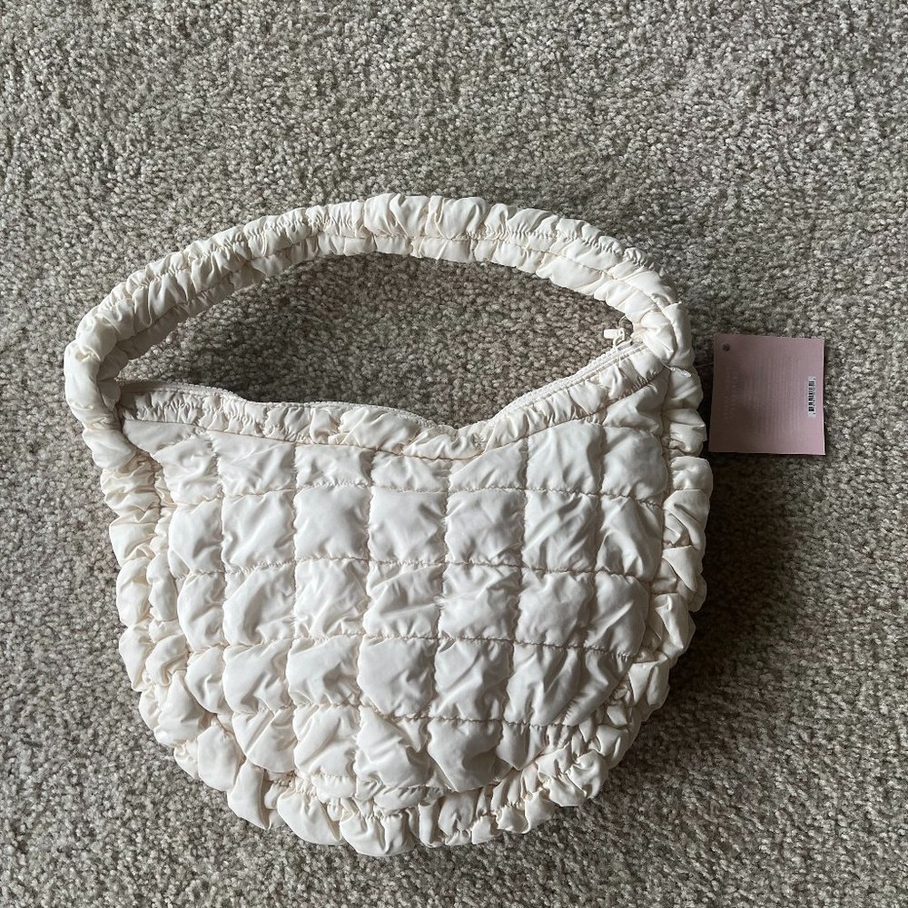 Ariana Grande Fragrance Set Quilted Bag